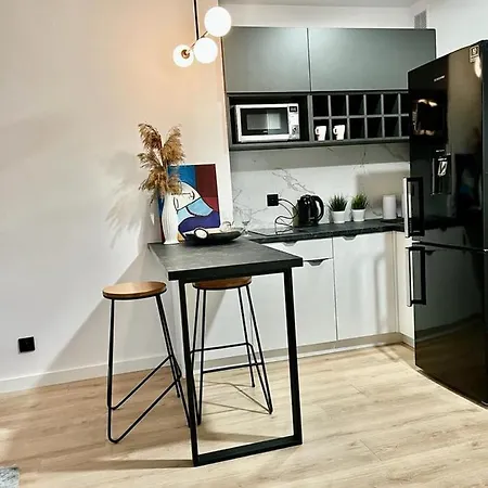 Apartament Nad Zalewem W Lesie *